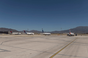 Situación de los principales aeropuertos y aeródromos de Chile al 14 abril de 2021