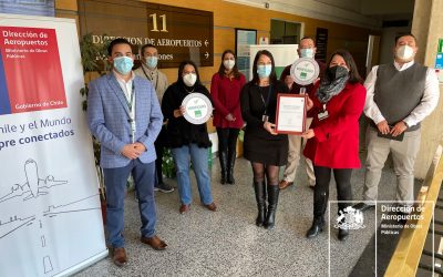Dirección de Aeropuertos recibe Sello COVID-2019 de la ACHS por cumplir sus estándares y los del Ministerio de Salud en la implementación de medidas para prevenir el contagio de coronavirus