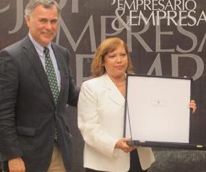 Inauguración de Aeropuerto de Chiloé fue reconocida como el Mayor Desarrollo Regional 2012